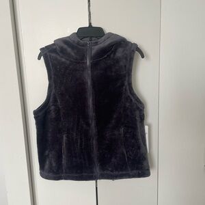 VOGO Athletica Black Fleece Vest